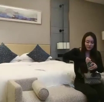 酒店约外围美妞大乳翘臀花式狂操