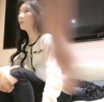 极品御姐风情万种，雪肤花貌撩人至极