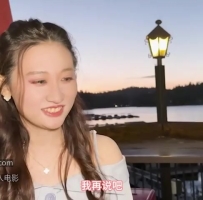 ❤️❤️约炮天真留学生，林千夜清纯校园风，165cm中国美人被约炮网友开苞，从矜持到